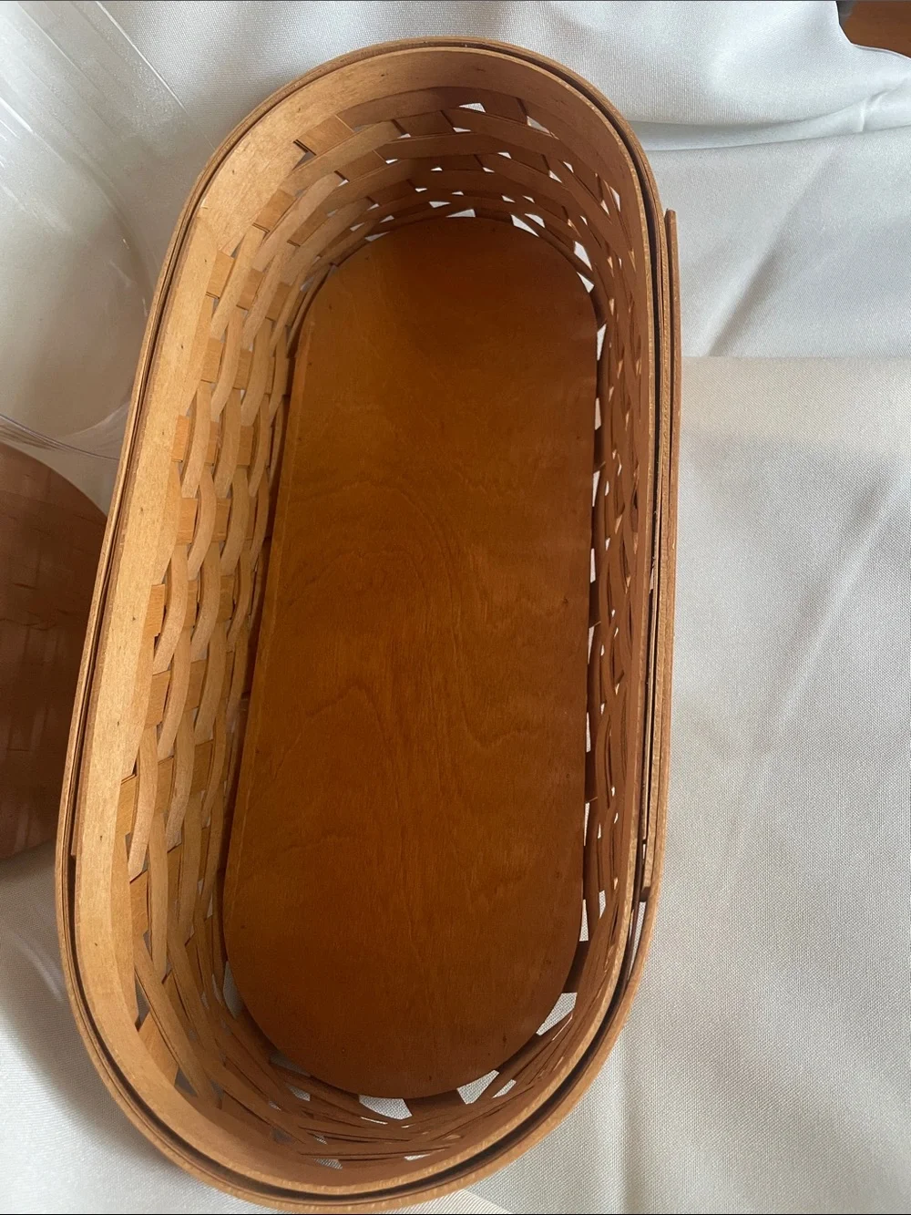 Longaberger 2006 Scalloped Boutique Basket with Protector & Lid - Like NEW